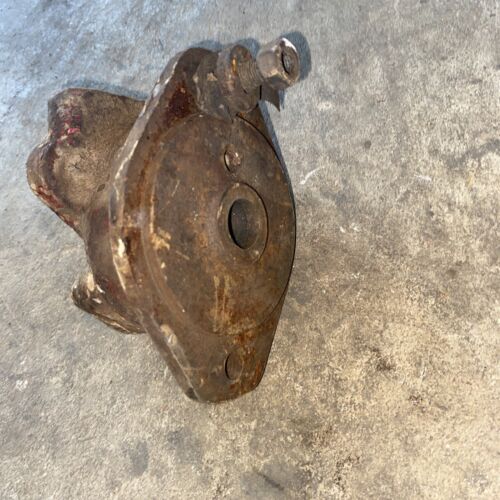 Farmall 300 350 400 450 distributor housing