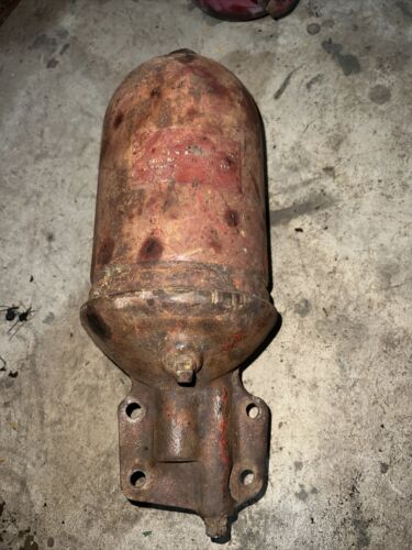 IHC Mccormick WD9 Oil Filter housing Antique Tractor