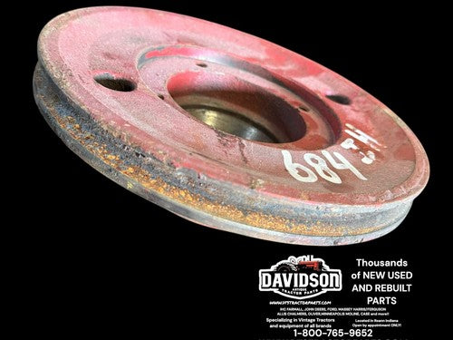 International 574 D239 Engine Crankshaft Pulley  3138838R2 Antique Tractor