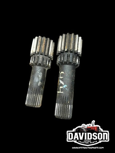 International 464 Bull Pinion Shaft Antique Pair Tractor