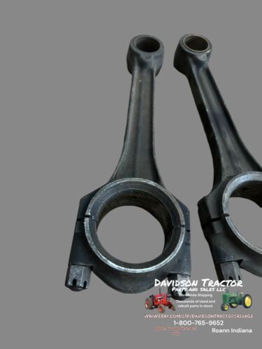USED JOHN DEERE B TRACTOR ENGINE PISTION CONNECTING ROD PAIR B1770R