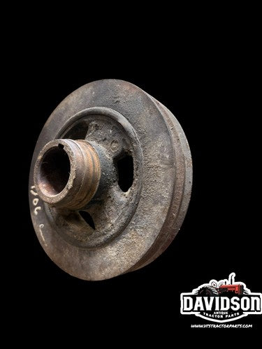 International Harvester 806 1206 1026 856 1256 1456 Crankshaft Pulley