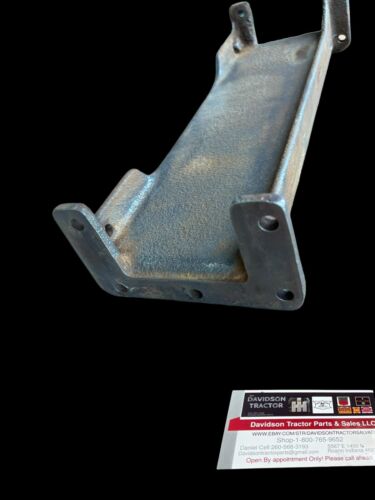 John Deere Unstyled B Radiator Side B396R Small Letter