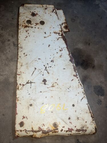 IH Farmall 806 Left Radiator side panel Antique Tractor