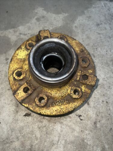 John Deere B Tractor B918R Front Wheel Hub Antique Tractor