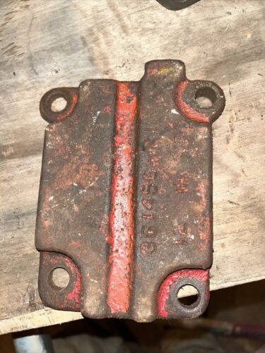 Farmall 400 450 tractor IH hydraulic block valve behind dash cover