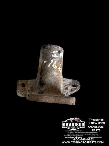 Farmall 460 Tractor IH engine thermostat holder bracket to radiator 368504R1