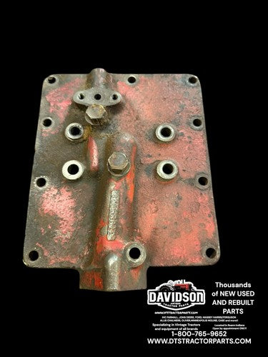 IH Farmall 560 Hydraulic Pump Cover Housing Antique Tractor