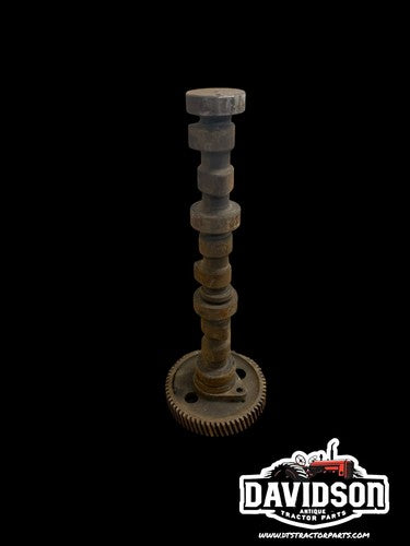 International 454 464 484 495 4500 D179 Camshaft W/Gear Antique Tractor