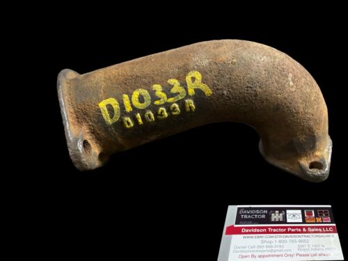 John Deere Unstyled D D1033R Pipe Outlet Air Cleaner To Carburetor
