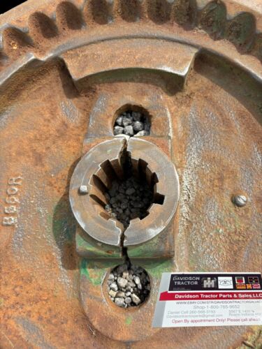 B660R 1936 John Deere Unstyled B Flywheel Nice One!!!