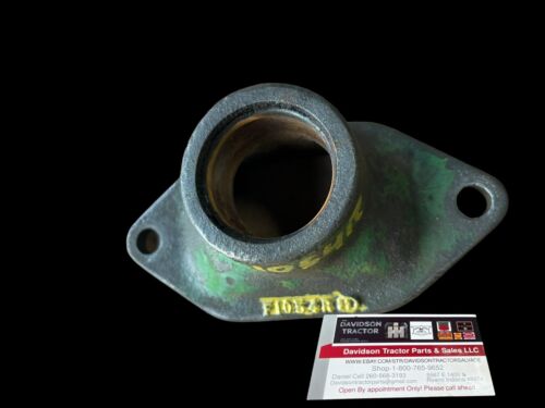 John Deere Cylinder Head Lower Water Pipe/Casting F1054R G 70 720 730
