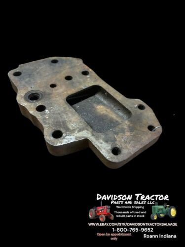 John Deere Tractor AR75691 Hydraulic Housing Cover Antique Tractor