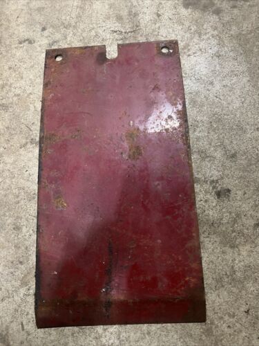 IH FARMALL 806-1456 PARK LOCK COVER  Antique Tractor