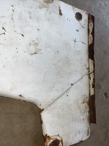 IH 444 2424 2444 ++ Radiator side panel Left