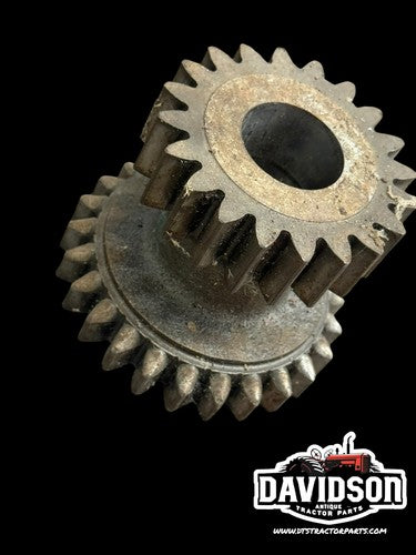 International 574 Transmission Gear Antique Tractor