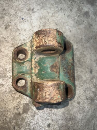 Used Center Link Bracket #R39759 John Deere 4230 4030 4020 2520 3020 2510 4000