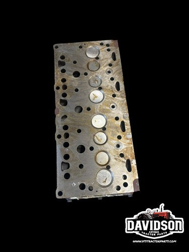New Old Stock Cylinder Head Massey Ferguson 65 155 165 3165 3637384M91 Perkins