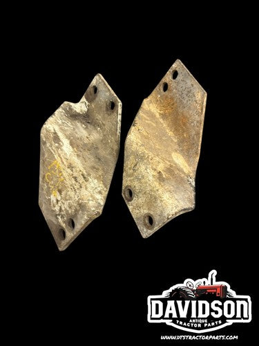 IH Farmall Cub Low Boy 154 Brackets Pair Antique Tractor