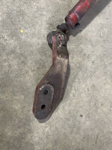 International IH 715 combine powersteering power steering cylinder w/ bracket &