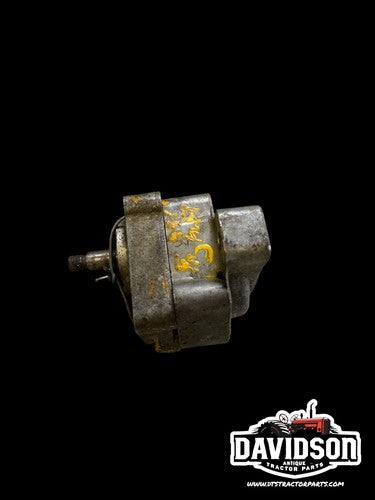 IHC Farmall Cub Hydraulic Pump Core For Parts Or Rebuild Antique Tractor