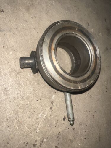 International Farmall 560 Sleeve-clutch Release 359022R2