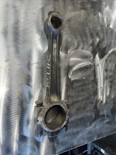 USED CONNECTOR ROD FOR IH Farmall A B C 30926DD