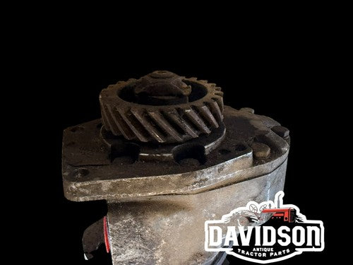 Farmall IH 300 350 tractor Good hydraulic pump assembly w/ drive gear