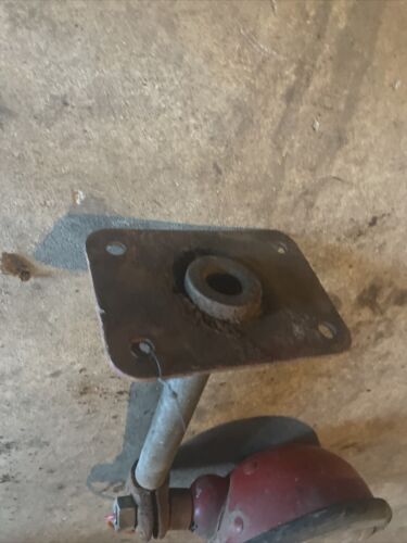 IH Farmall 300 350 400 450 Headlight with bracket