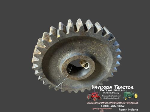 Genuine Used John Deere Countershaft Gear R33793 R33793R 2510 2520 3020 500 500C