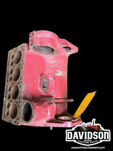 Farmall cub IH cast Engine block 251341R2 Antique Tractor