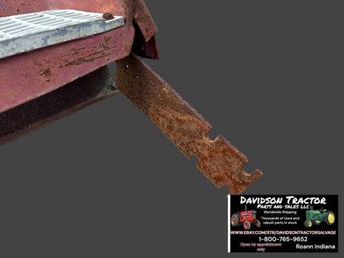 IHC Farmall 460 Utility Front Top Grill Antique Tractor