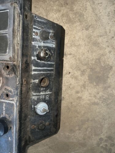 International Harvester 1586 Tractor Dash Panel