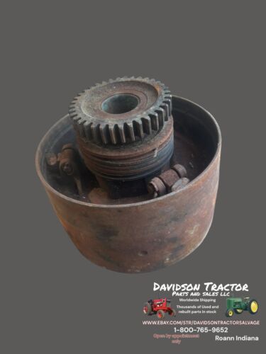 John Deere Unstyled A Belt Pulley Assembly A17R Antique Tractor