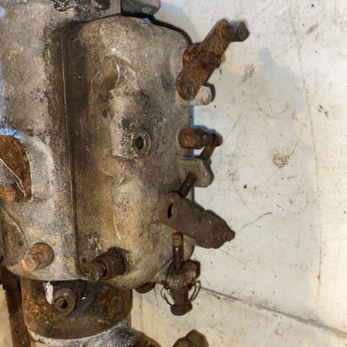 International Harvester B414 Core Injection Pump