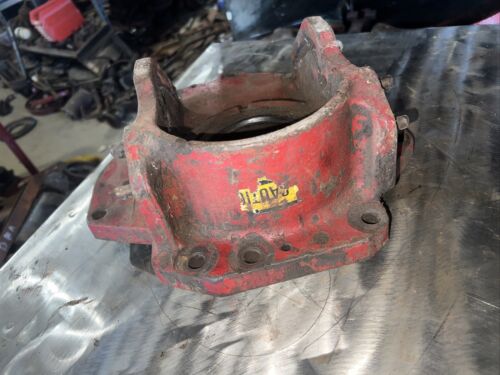 68079-C1 IH 66 86 Series 1000 Pto Cover Housing Antique Tractor