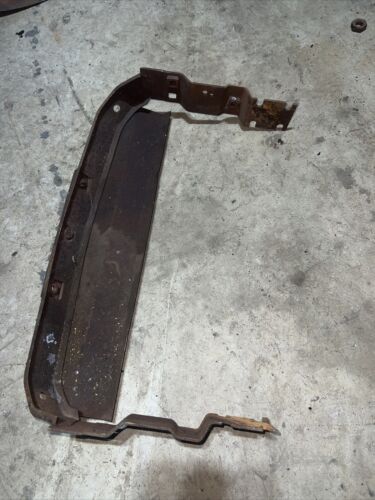 IHC Farmall 340 Hood Mount Antique Tractor