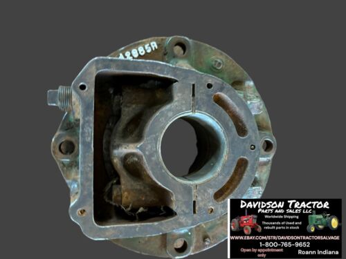 USED JOHN DEERE A TRACTOR L.H. MAIN BEARING HOUSING  A2885R