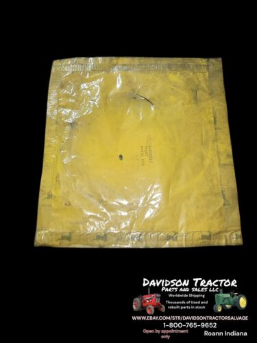 GENUINE JOHN DEERE RETAINER RING R34513 NEW OEM