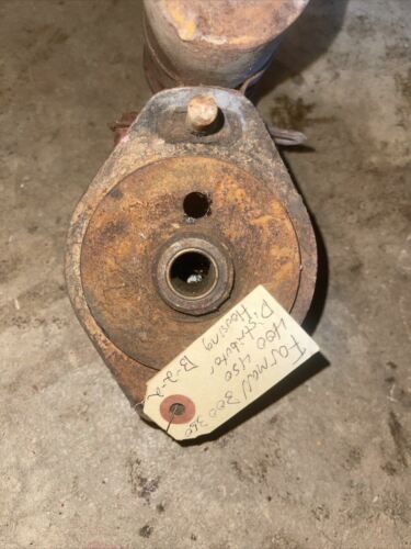 Farmall 300 350 400 450 distributor housing