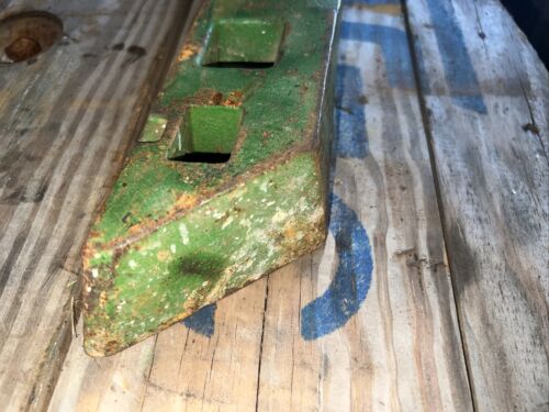 John Deere R39513R VR39513N Left Sway Block