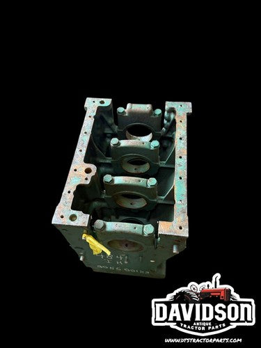 IH INTERNATIONAL 484 DIESEL BLOCK D179 GOOD USED BLOCK 3055001R3