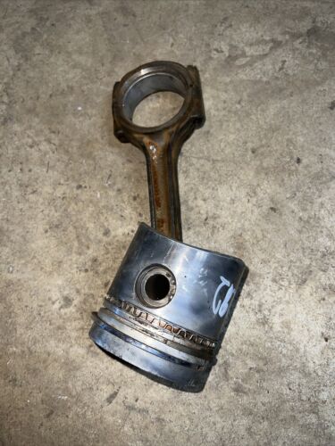 IH Farmall D282 Piston W/Rod