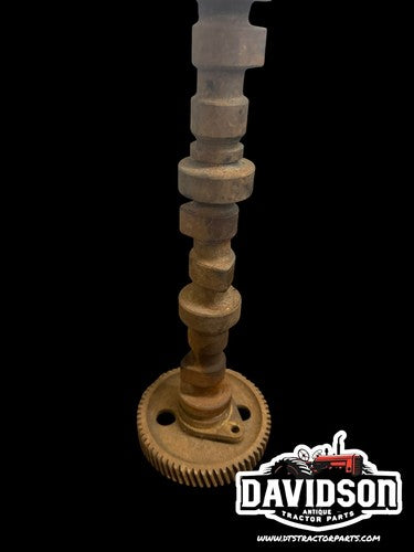 International IH 544 3514 Tractor Camshaft D239