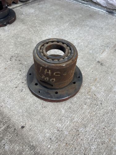 International Harvester/Farmall Housing For 300/350 Tractor (358058R1)