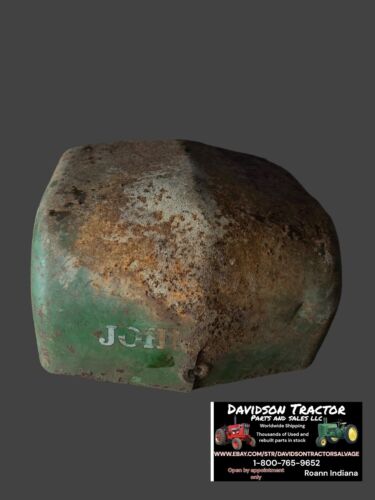 John Deere Late Styled B Dash Antique Tractor
