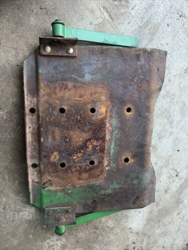 1937 John Deere Unstyled B Floor Platform