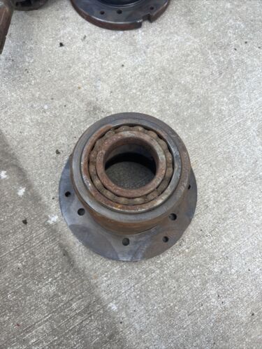 International Harvester/Farmall Housing For 300/350 Tractor (358058R1)