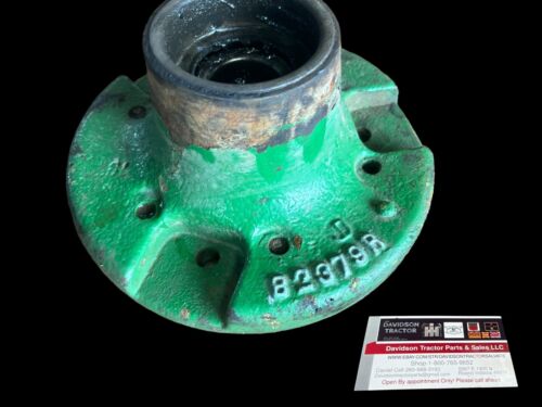 John Deere B heavy duty front hub B2379R Antique Tractor