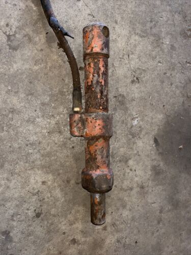 B.F. AVERY HYDRAULIC CYLINDER ANTIQUE TRACTOR